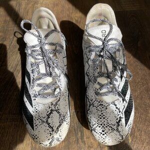 Male Adidas Cleats Size US 8